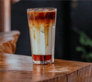 آیس لاته ماکیاتو
